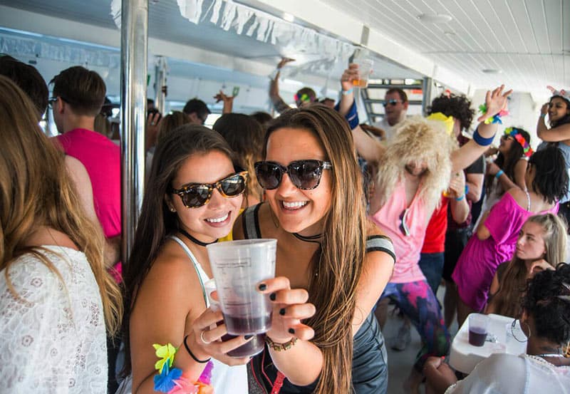 Barcelona Boat Party The 4 Best Party Cruises For 2021 With Photos