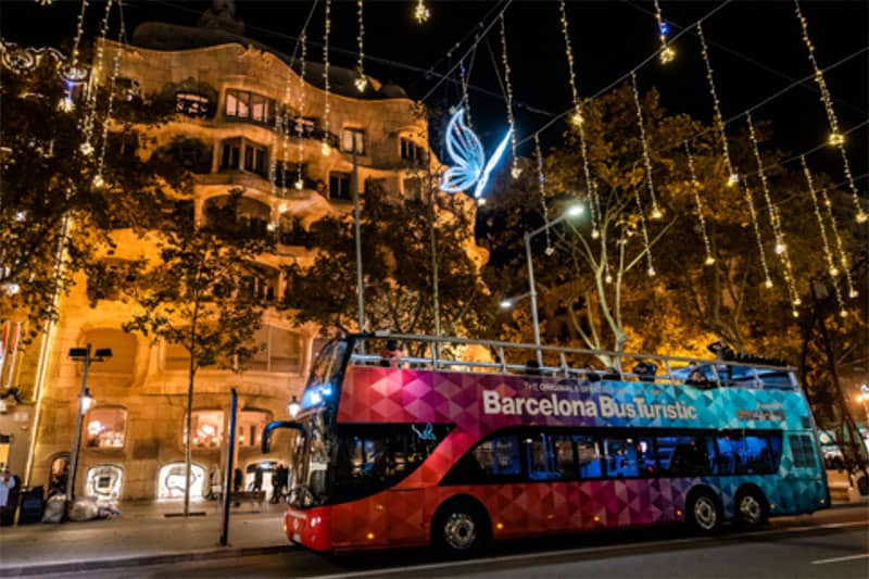 barcelona night tour christmas lights